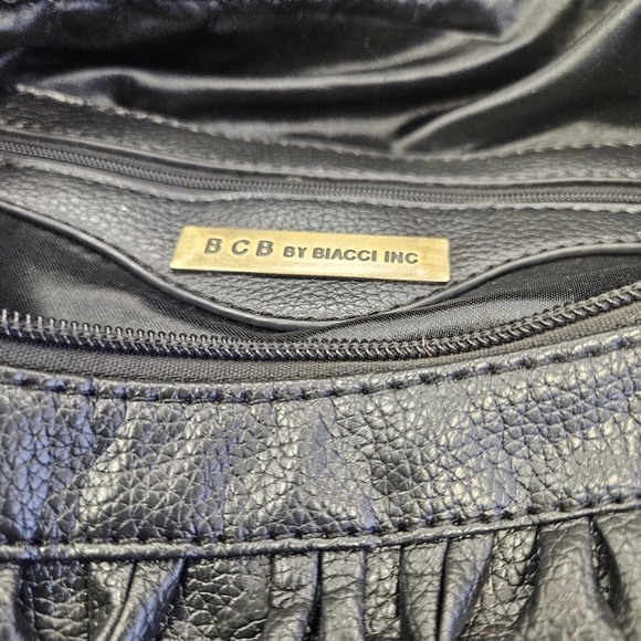 NWOT!!! Beautiful Large Hobo Style Shoulder Bag B C B by Biacci Inc - Picture 8 of 16